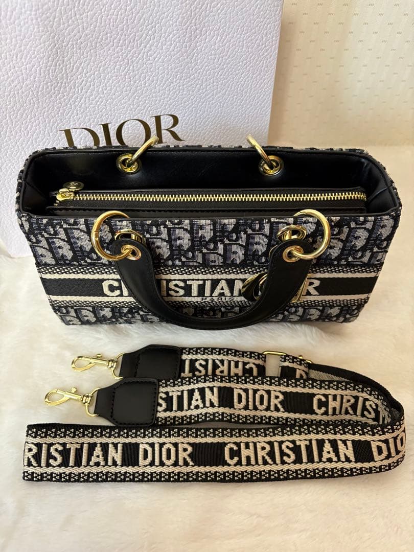 は*る様 Christian Dior　ショルダーバッグ　ノベルティ