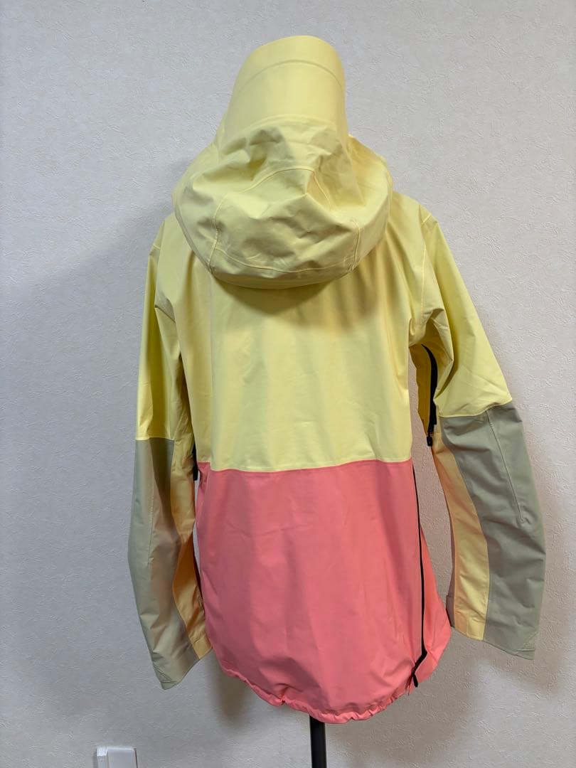 【値下】BURTON ウィメンズ [ak] キミー GORE-TEX 2L Jk
