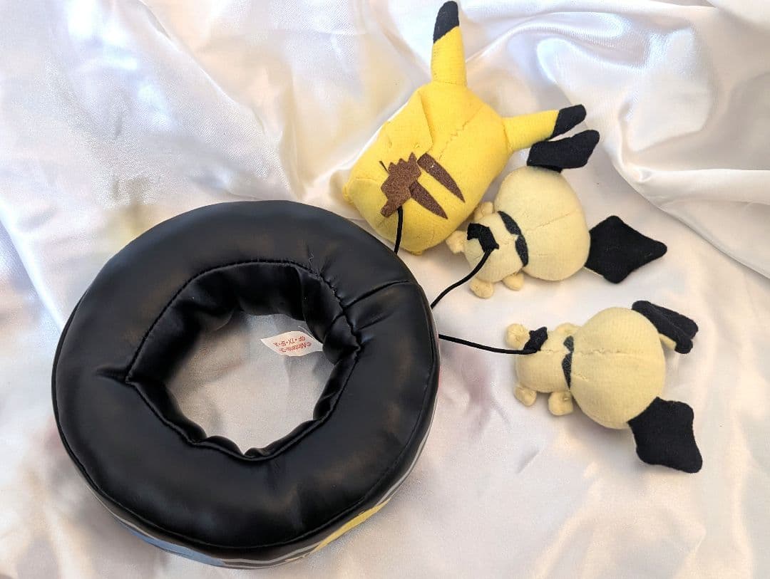 ピカチュウ　ピチュー　ポケモンのひみつきちぬいぐるみセット TOMY 初期　レア