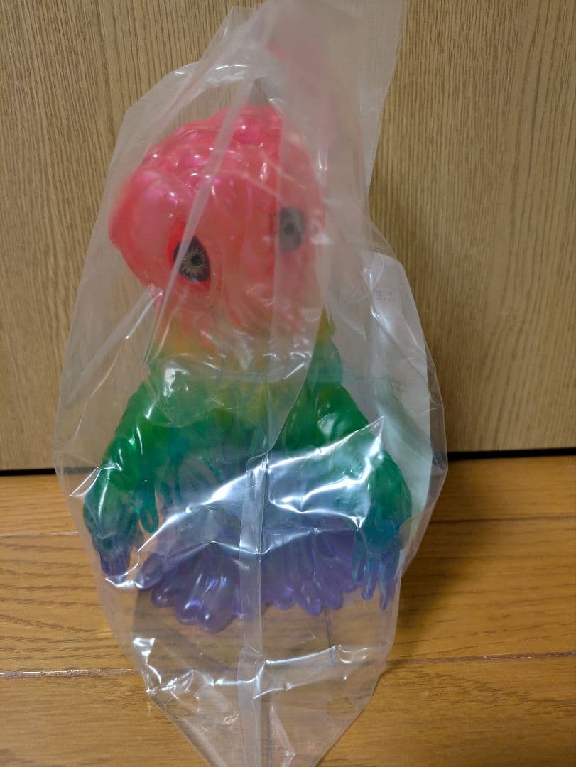 Fantazzzy TOYS ヘドラ　ソフビ　レインボー　新品