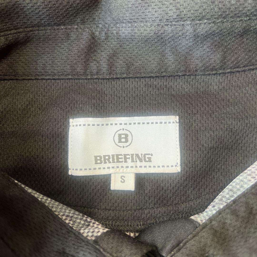 BRIEFING 黒ワンピース