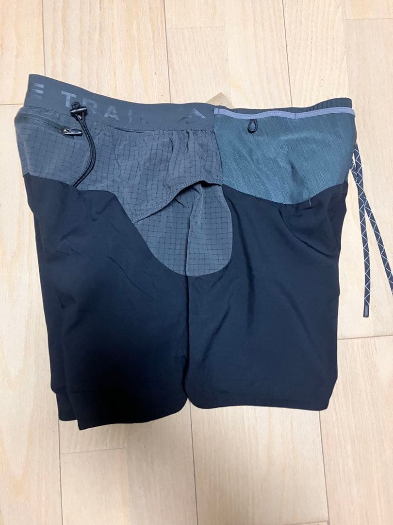 ナイキ トレイル セカンド サンライズ 13cm Dri-FITランニング L