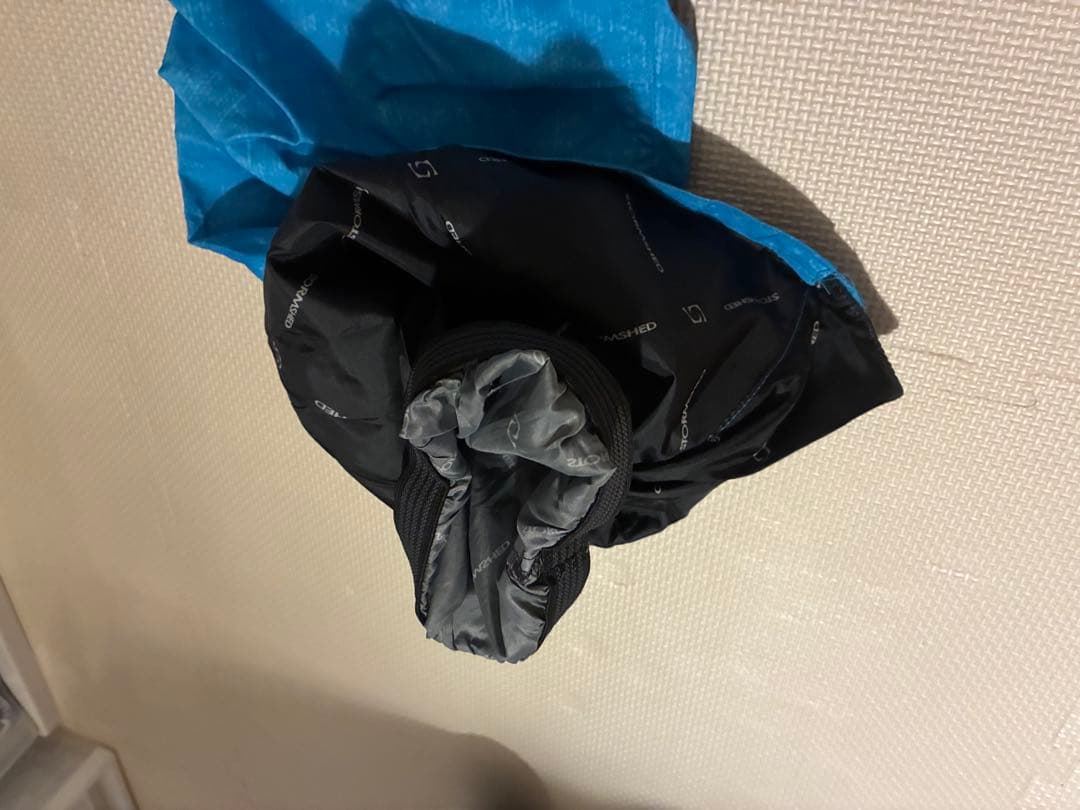 スノーボードウェア 黒/黄色/青 グラフィックプリント、おまけゴーグルとホルダー