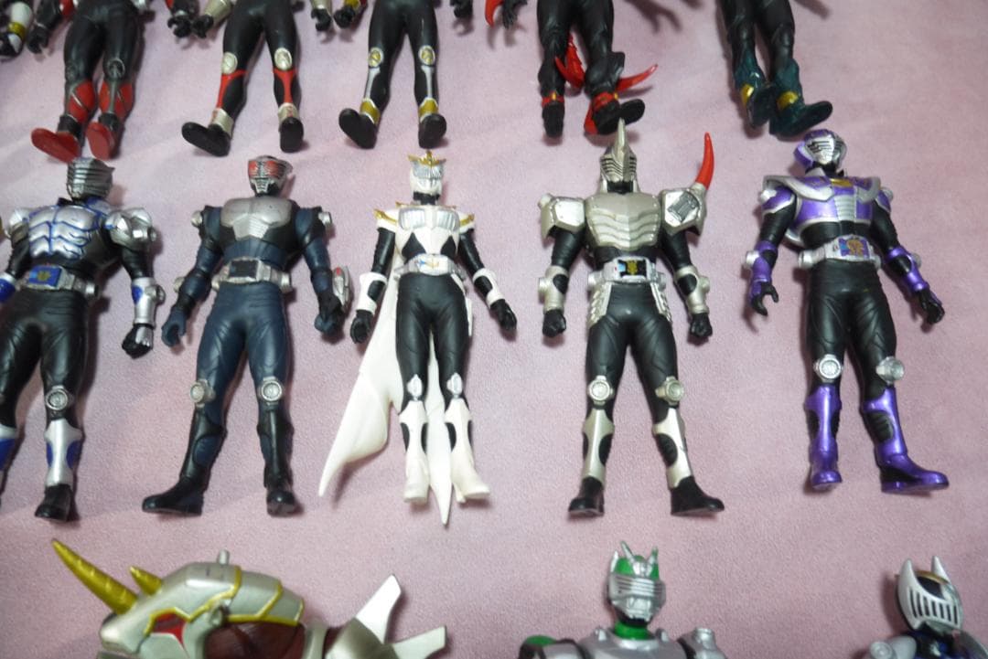 ライダーヒーローシリーズ　など　仮面ライダークウガ・アギト・怪人　34体