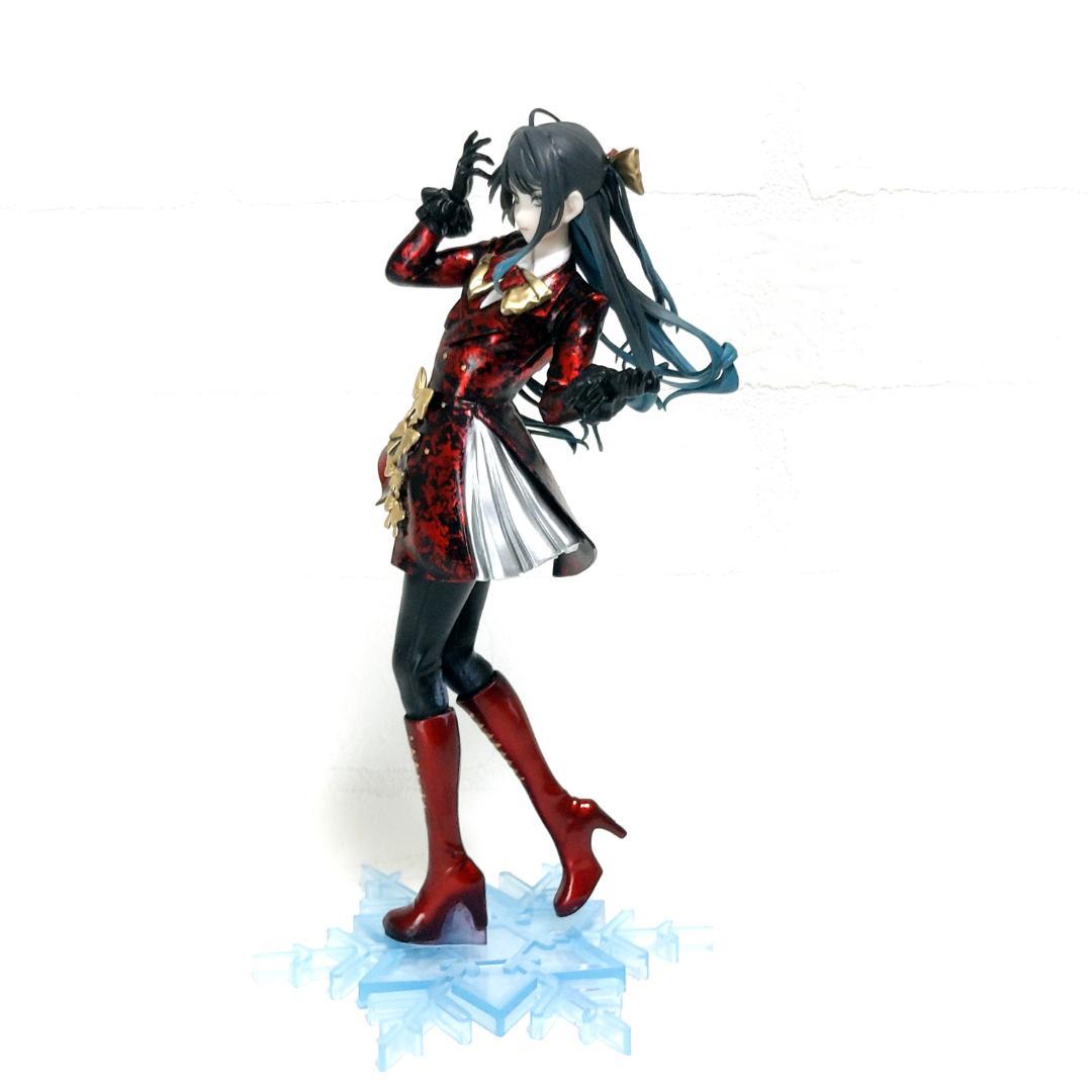 Ado リペイント フィギュア ラウンドワン限定 Winter ver アド