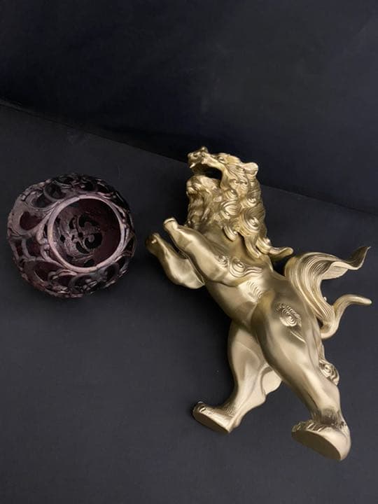 獅子 シーサー 玉 金属製 彫刻 置物 開運 風水 骨董 古美術 インテリア