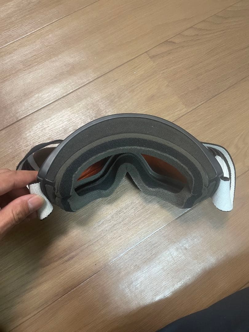オークリー　スキースノボーゴーグル　プリズムレンズ