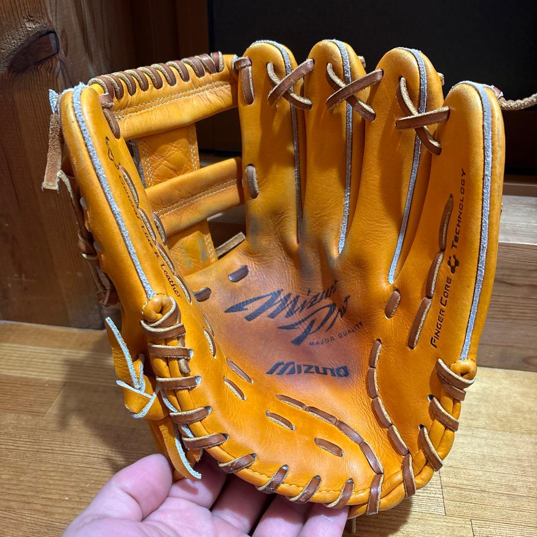 ミズノプロ軟式用内野手グローブ