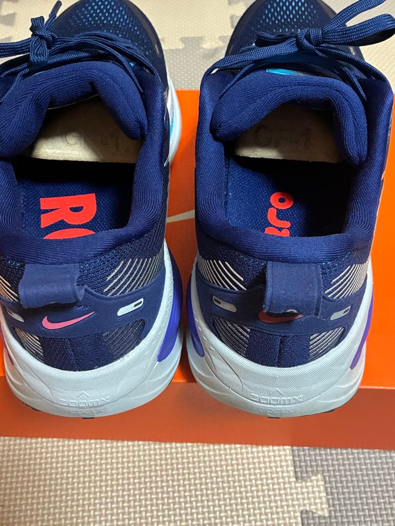 Nike VOMERO18 【28.0cm】