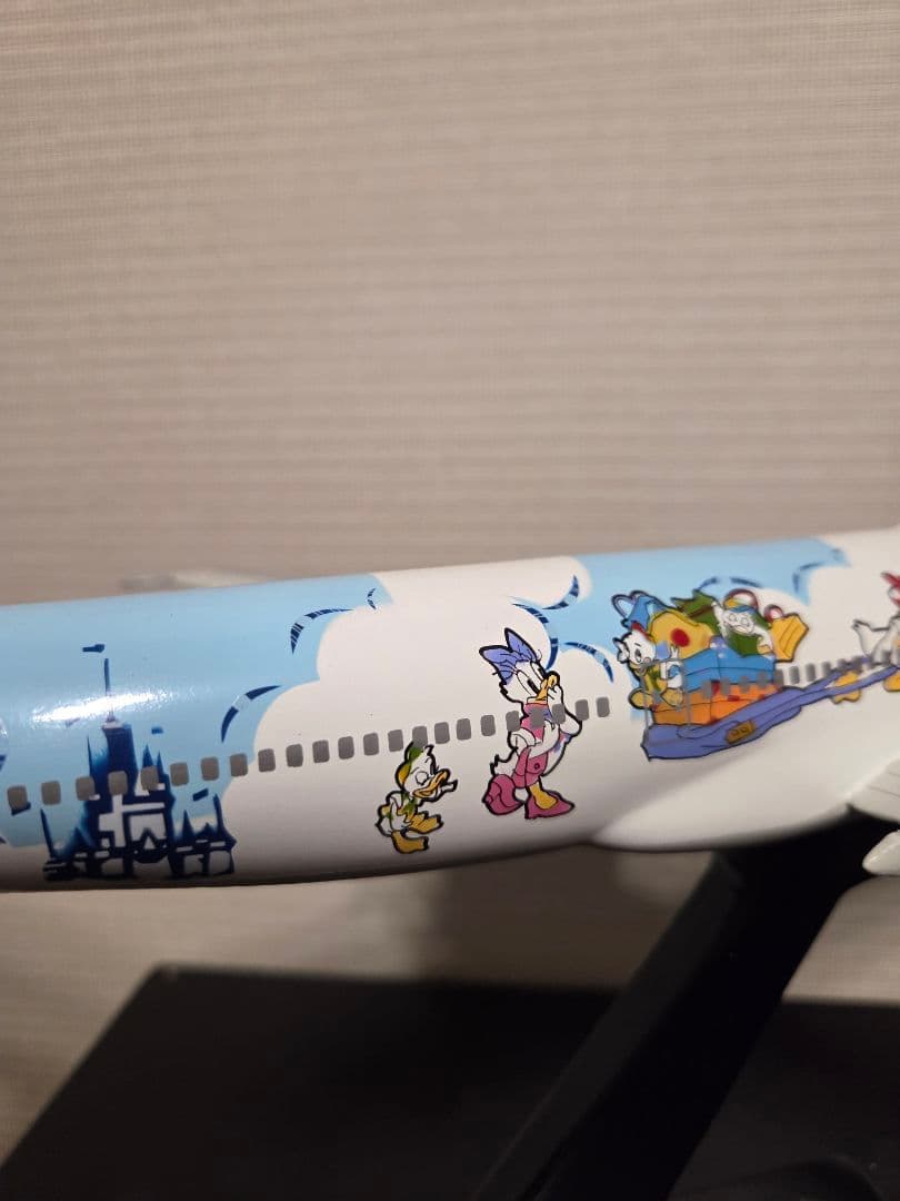 JAL 初代ディズニー塗装　模型
