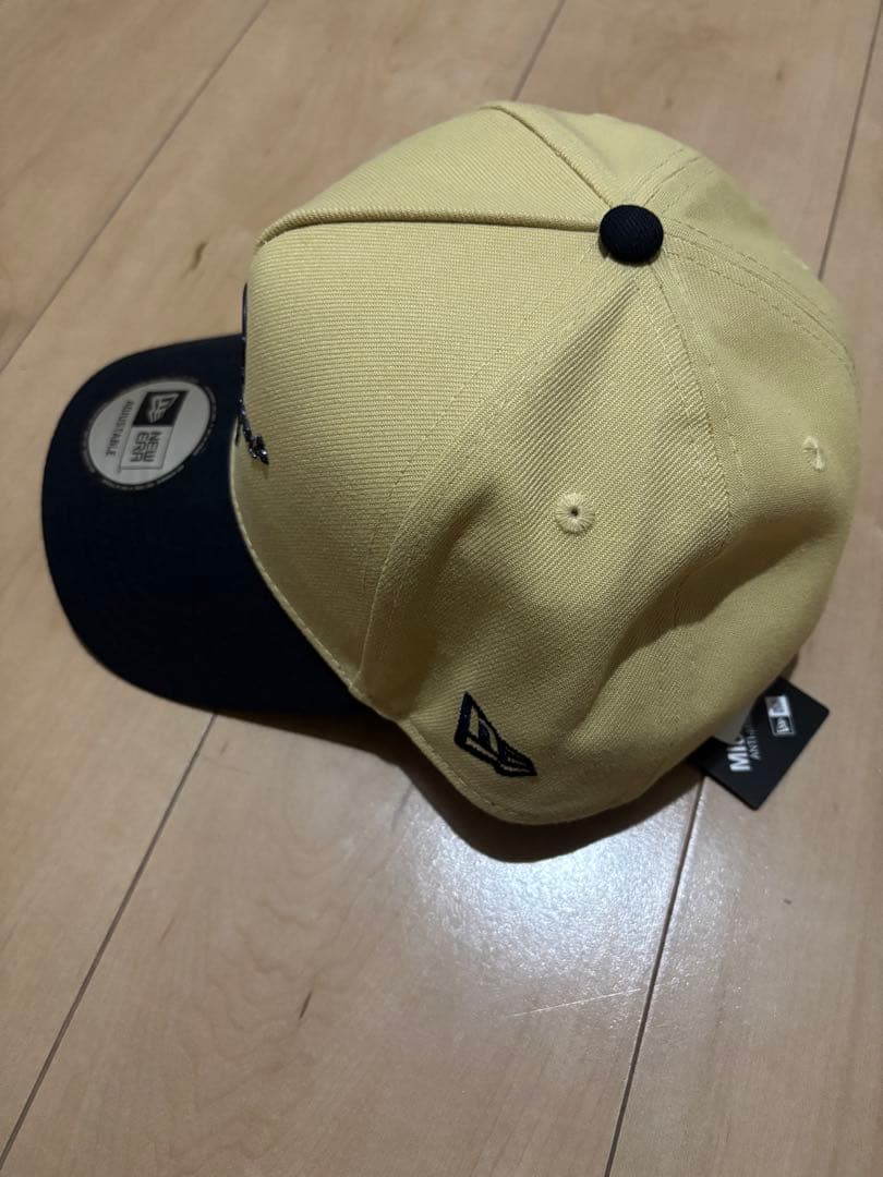 オリックス2025 New Era MVZ25 ベージュネイビーキャップ