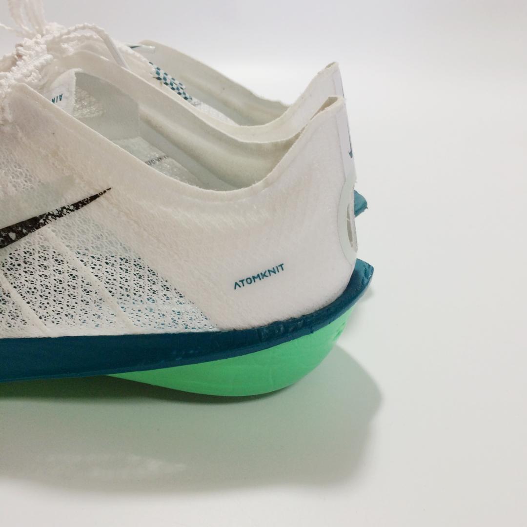 美品 NIKE エアズームビクトリー2 25.5cm ピン未装着 FD8411