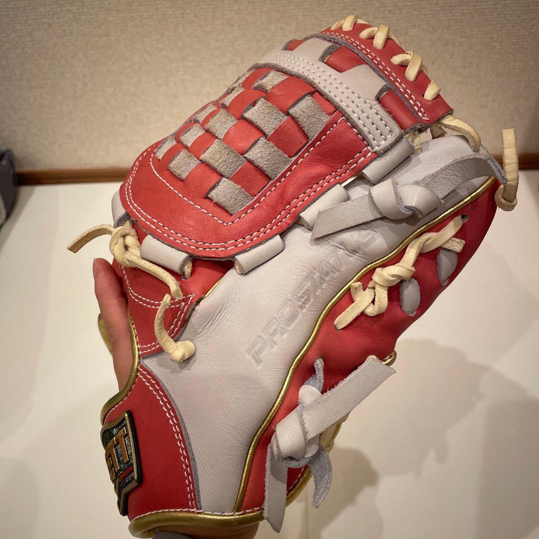 ZETT グローブ 軟式 （源田選手モデル BRGB30256M 限定カラー）