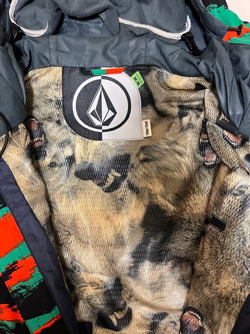 VOLCOM スノーボードジャケット Mサイズ