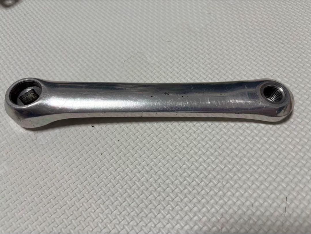 SHIMANO クランクセット シルバー 175 NJS ボルト付 #002