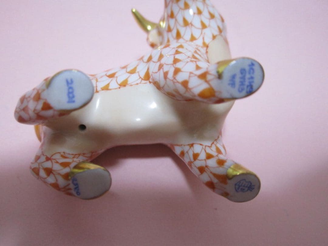 新品　Herend／ヘレンド　干支置物・うし（オレンジ）　ウシ／丑／牛