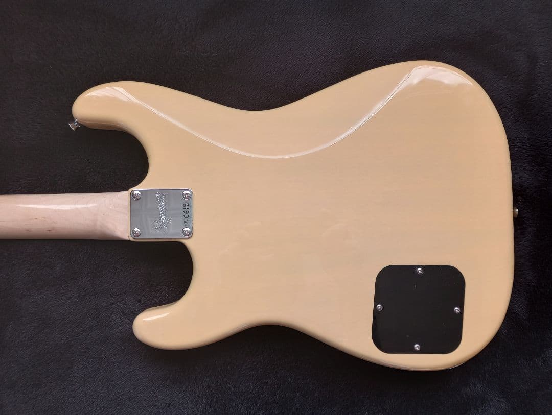 Squier by Fender Strat-O-Sonic スクワイア