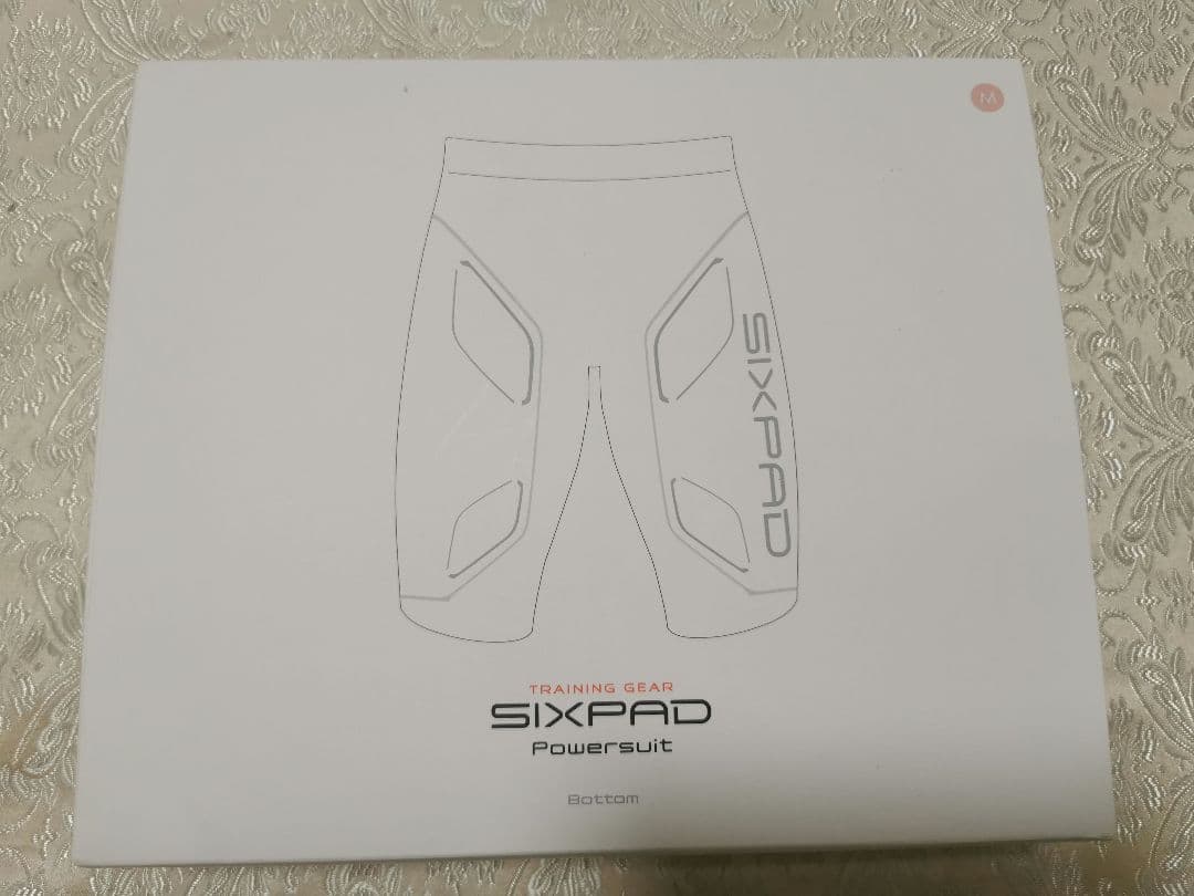 SIXPAD トレーニング　パンツ　レデイース　 Mサイズ ブラック