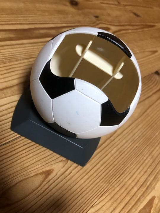 【激レア】FIFA × Victor コラボ サッカーボール型リモコン立て