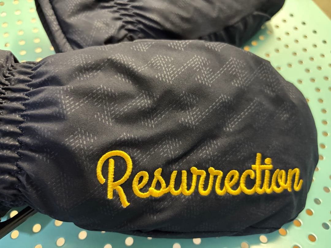 Resurrection レザレクション　ネイビー ミトン