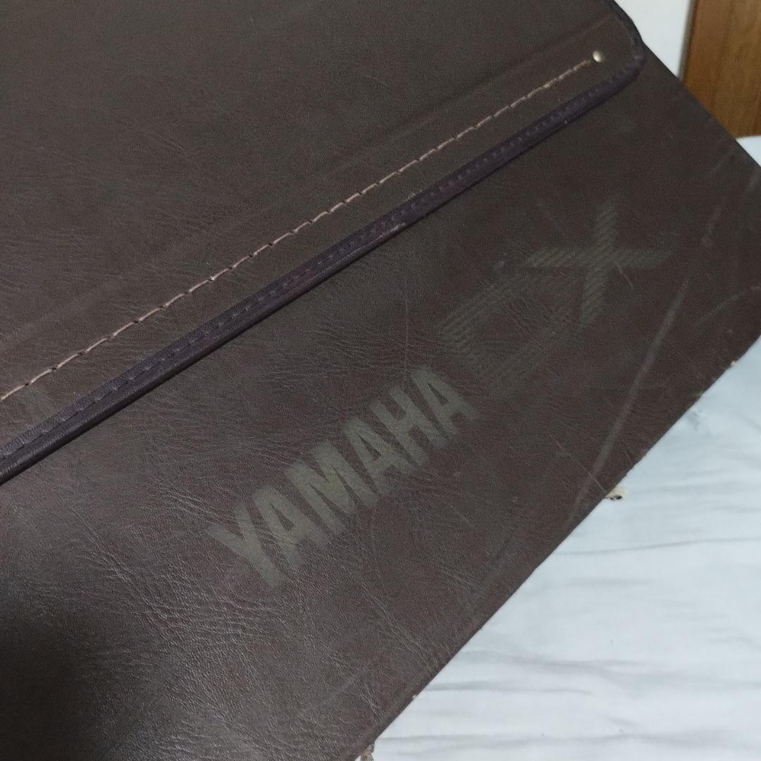 「 DX7 」YAMAHA・FM音源搭載デジタルシンセサイザー・ハードケース付き