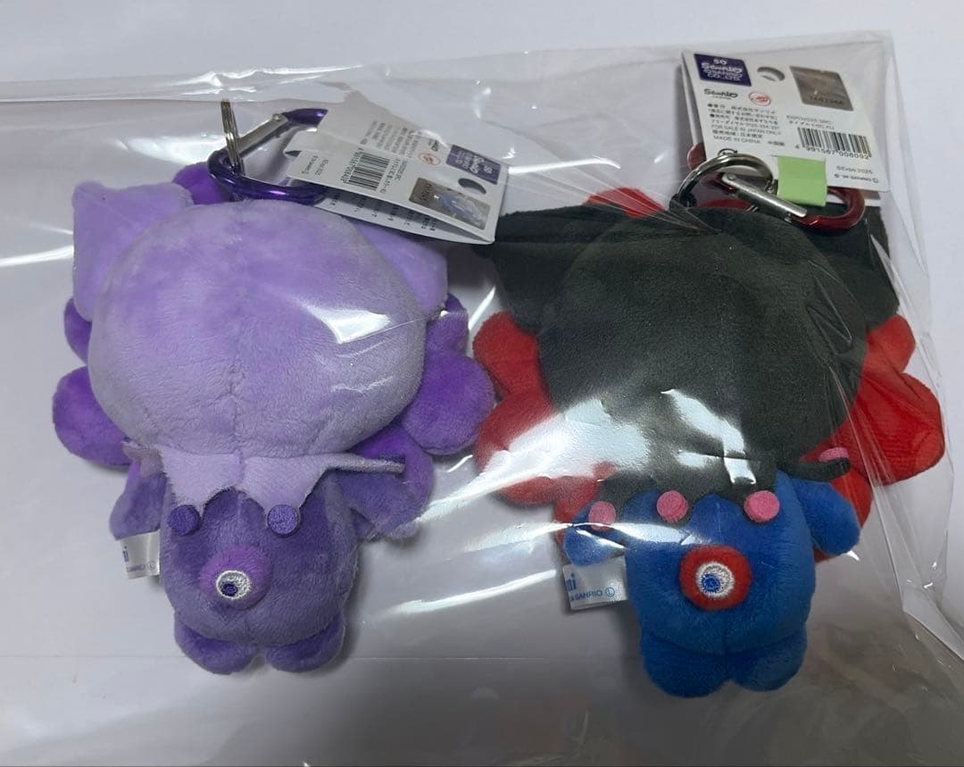 新品 ミャクミャク サンリオ クロミ なりきりぬいぐるみ 推しカラー BC 2種