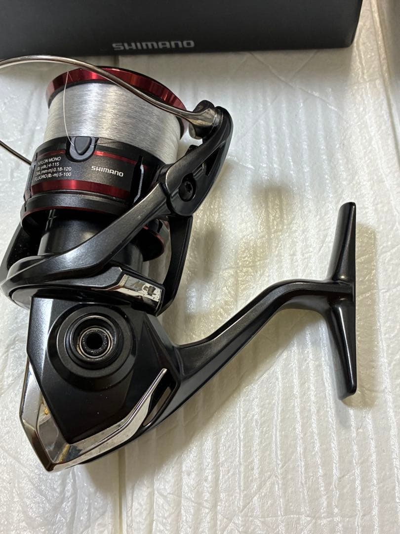 美品 SHIMANO シマノ　20 VANFORD 2500S