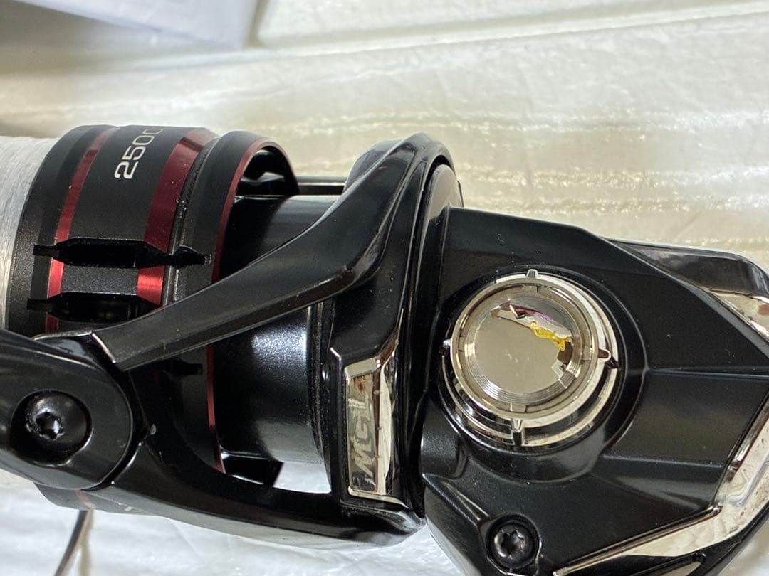 美品 SHIMANO シマノ　20 VANFORD 2500S