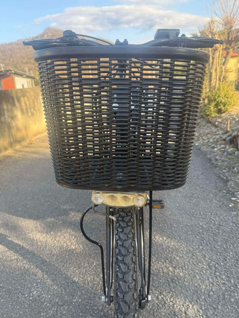 電動アシスト自転車 ブラック バスケット付き