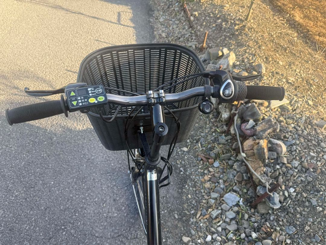 電動アシスト自転車 ブラック バスケット付き
