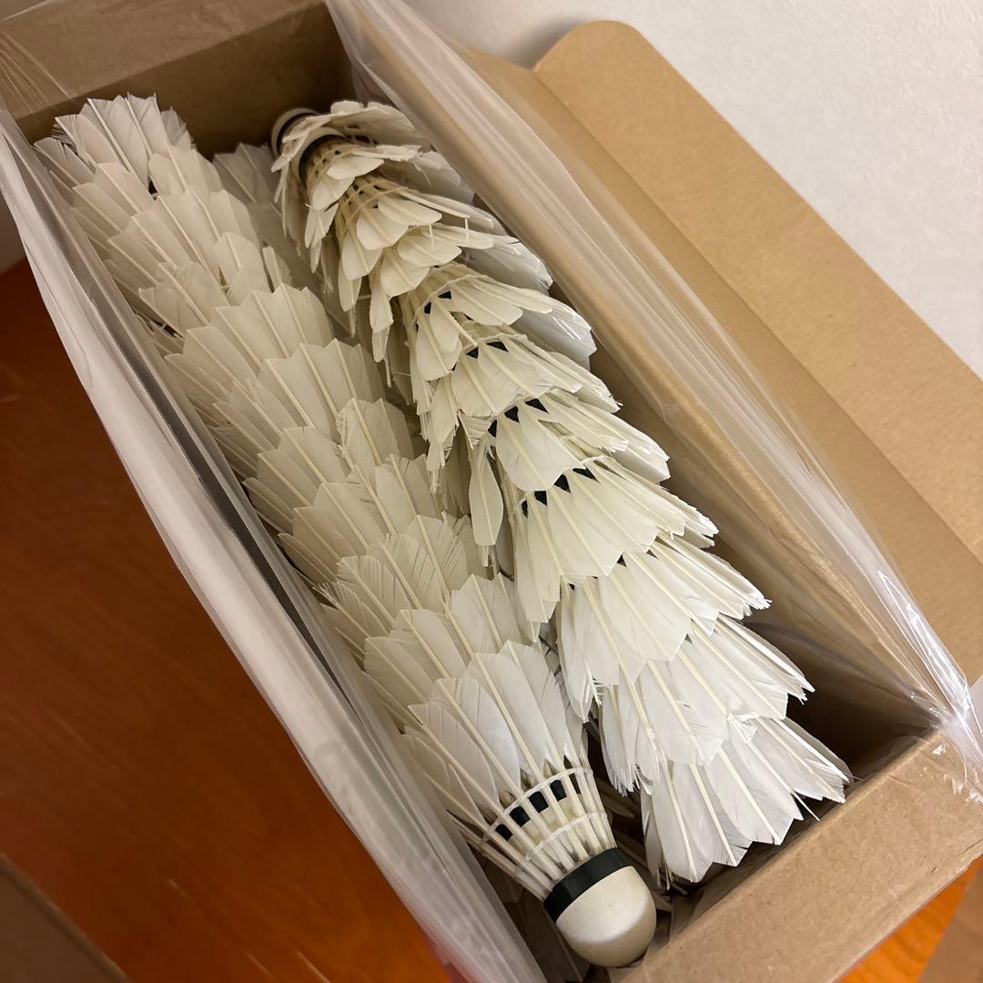 ヨネックス　中古シャトルAEROSENSA500 154球