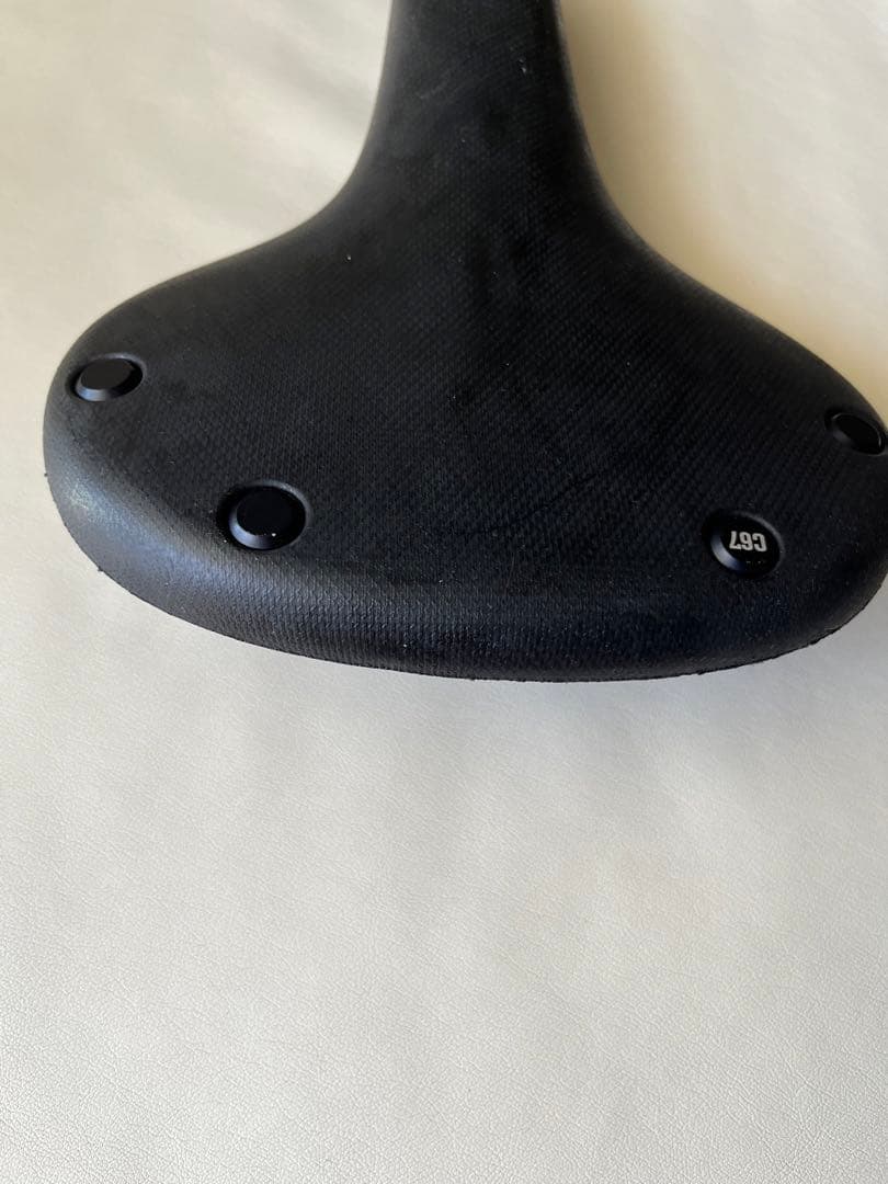 BROOKS C67 サドル
