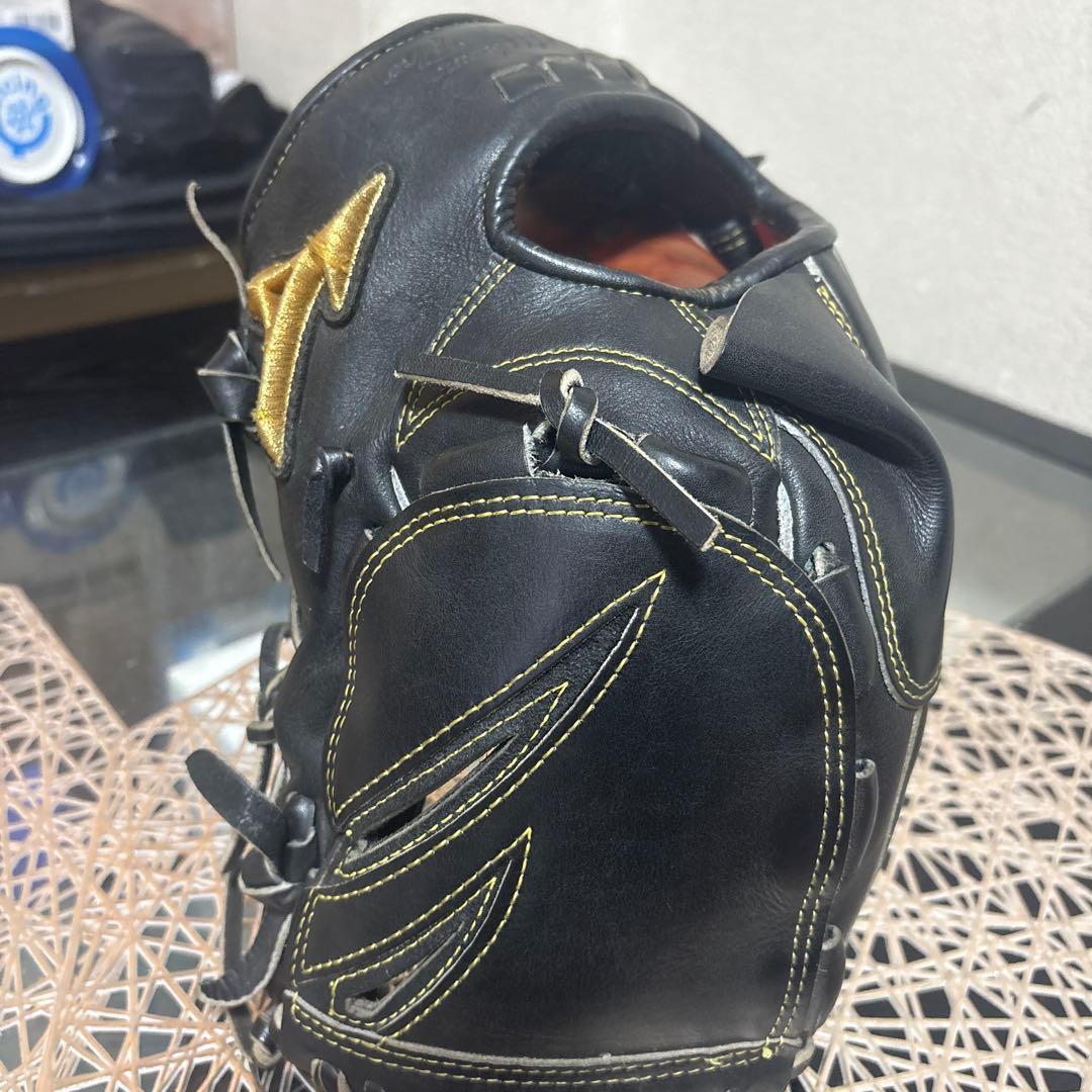 ミズノプロ硬式グローブ 投手用 　[最高級キップレザー使用][若牛革極めが細かい