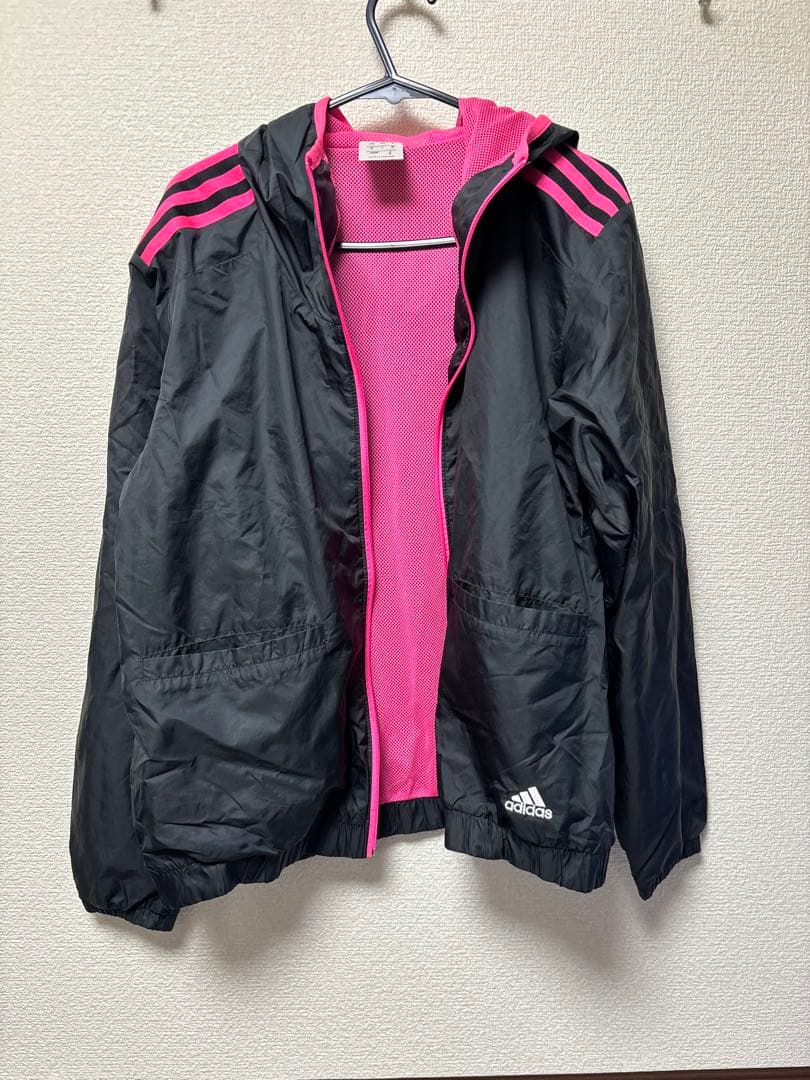 adidas ジャージ セットアップ