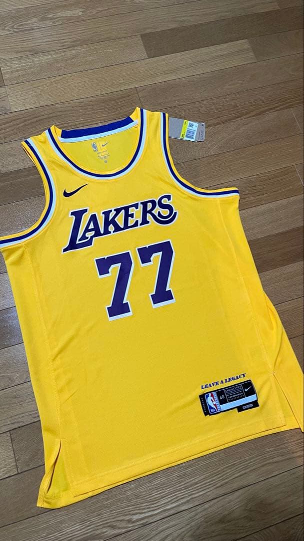 Nike ナイキ レイカーズ ルカ・ドンチッチ イエロージャージ