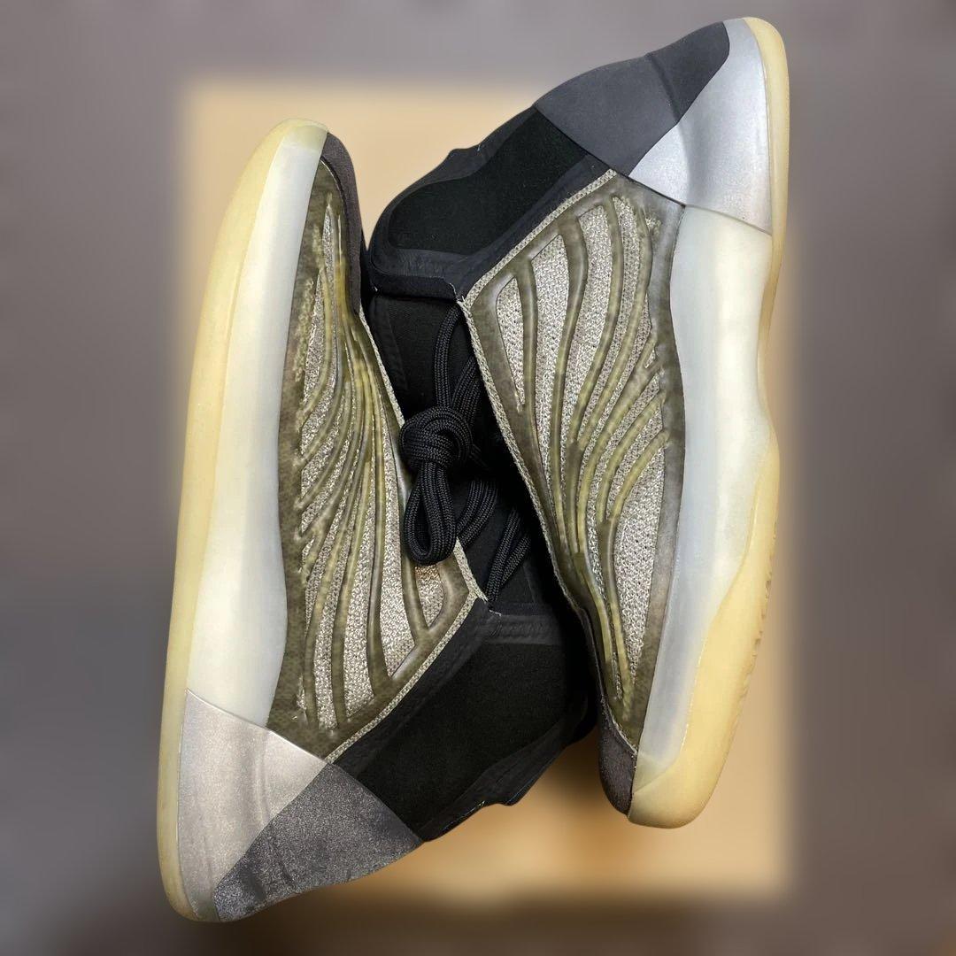 特価　adidas YZY QNTM BARIUM バリウム