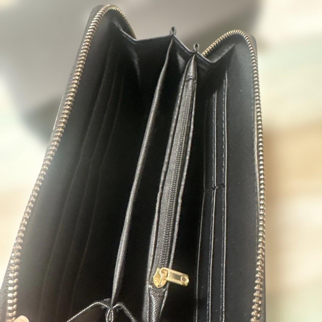 ミルクティー様 CHANELノベルティ長財布
