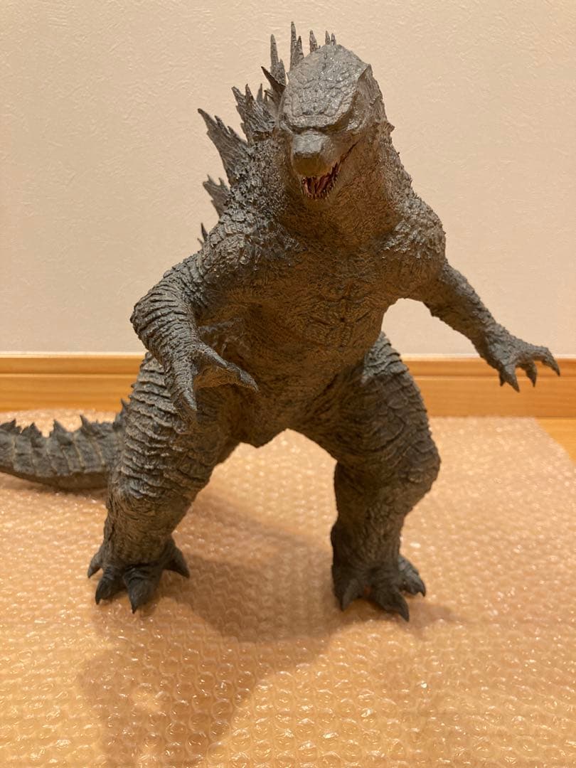 W Dragon ゴジラ　2021
