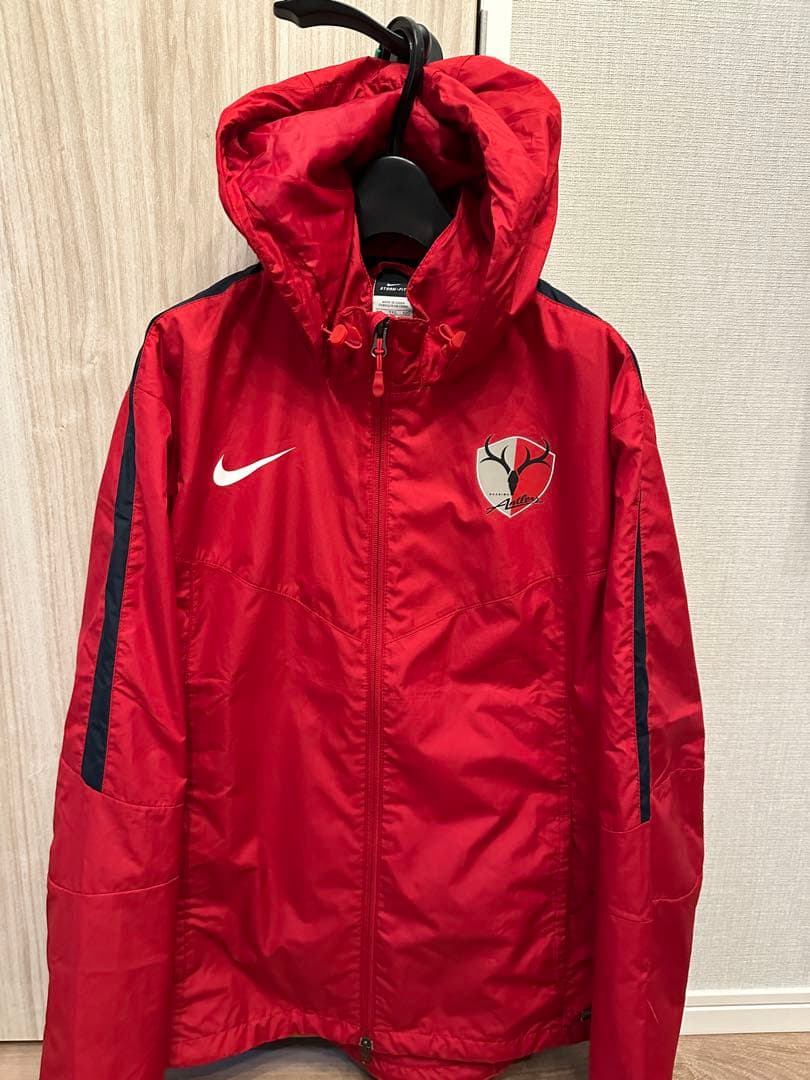 鹿島アントラーズ 2015シーズンNIKE ウインドブレーカー