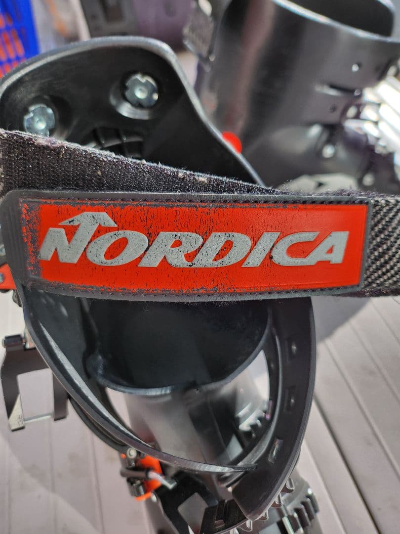 Nordica Dobermann GP 100 スキーブーツ 女性用