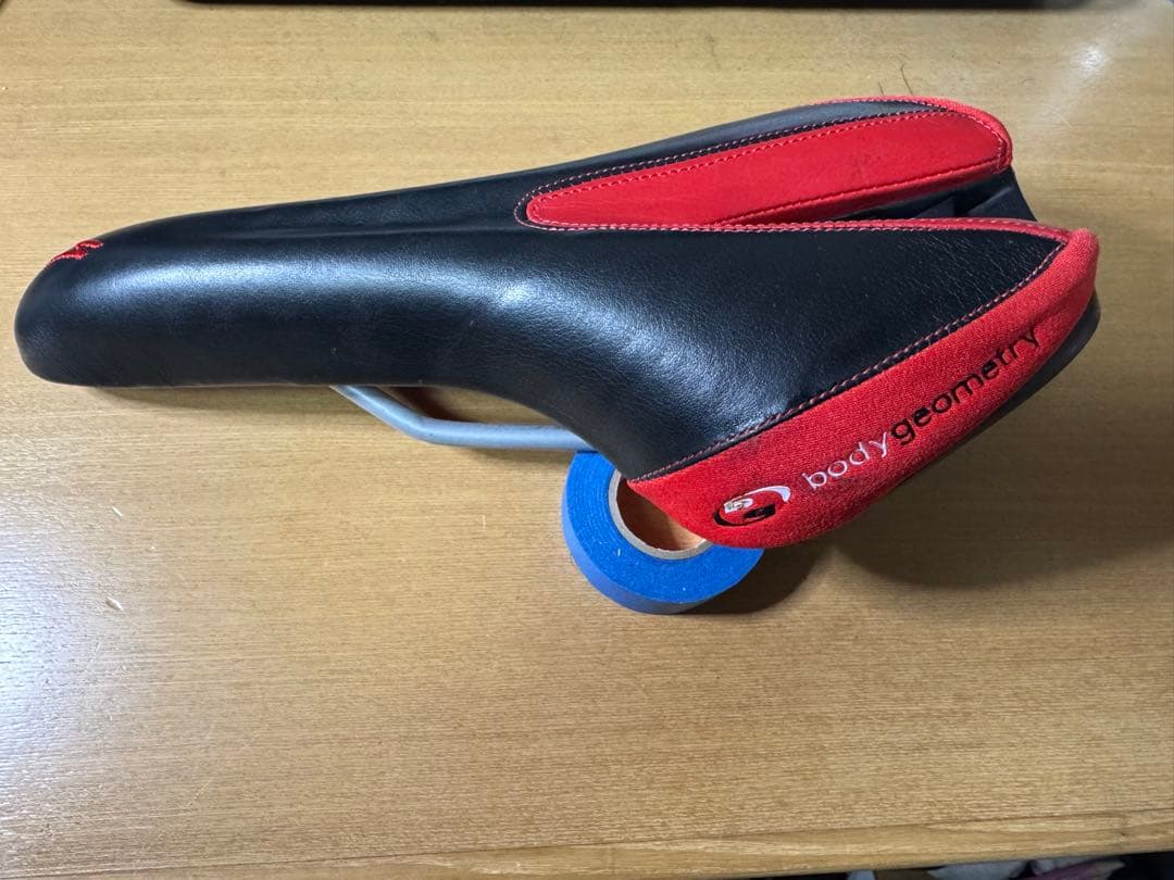 Specialized Body Geometry スペシャライズド サドル