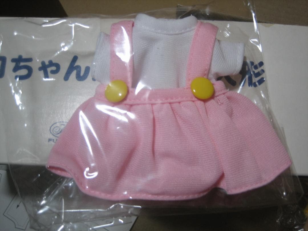 不二家／ペコちゃん／ワンピース着せ替え人形／新品未使用／着替え完備