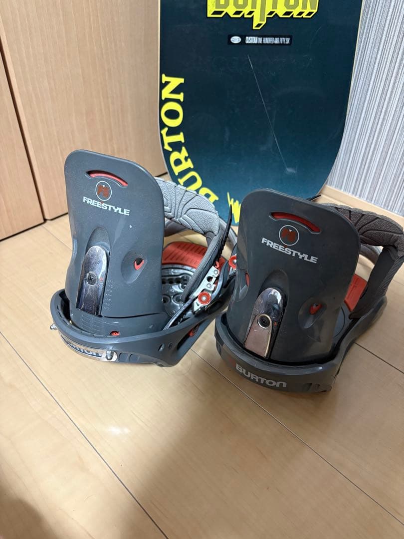 【激レアグラフィック】Burton custom スノーボード 156cm