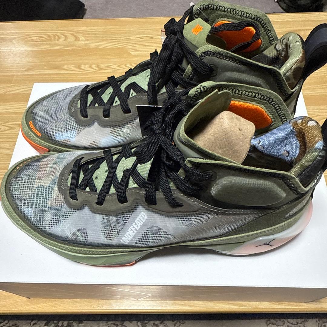 新品　NIKE エアジョーダン　xxxVII