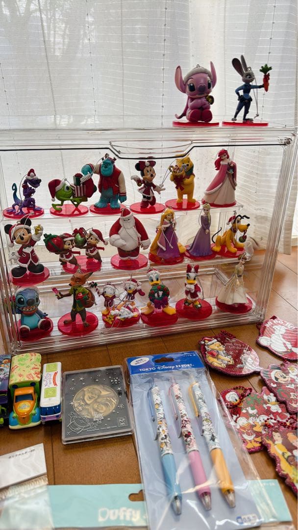 ディズニーグッズ　まとめ売り　タンブラー　フィギュア ダッフィフレンズ等