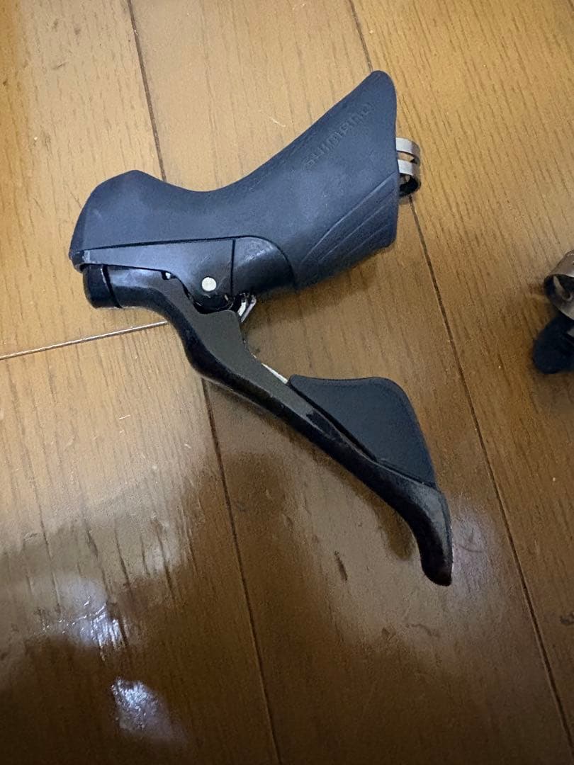 早い者勝ち‼️SHIMANO ST-R7000 105 STI リムブレーキ用