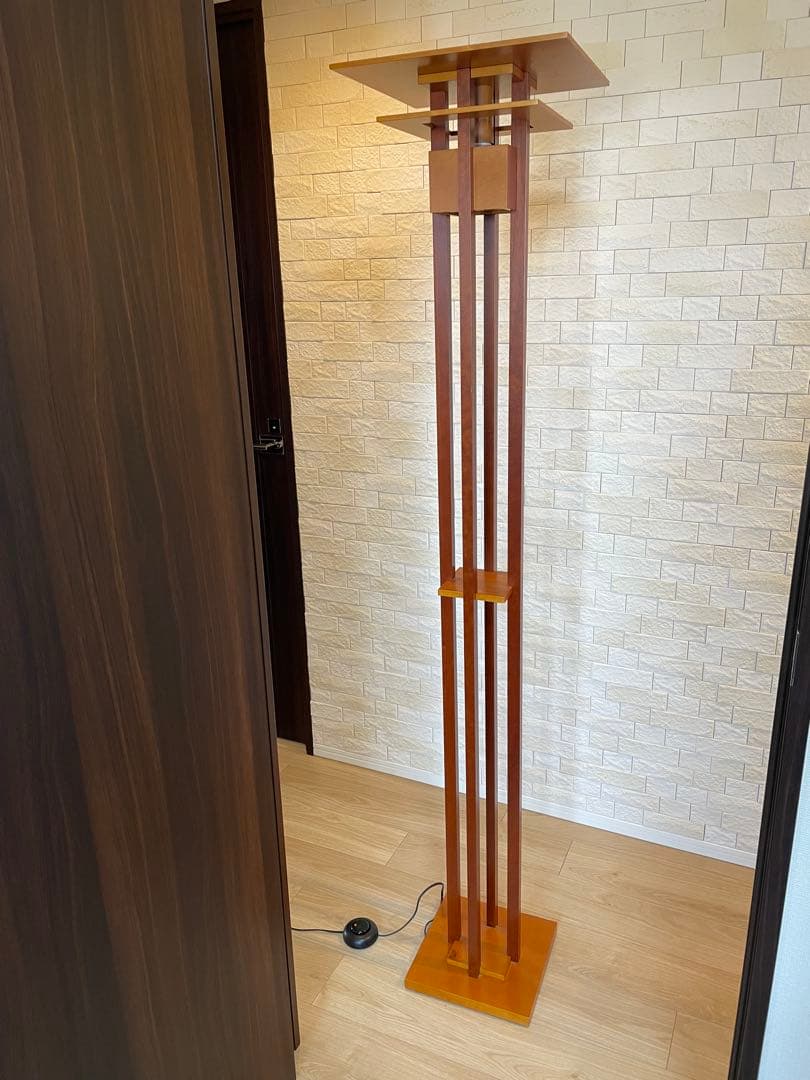 スタンドライト YAMAGIWA F3210LE-H 内山章一デザイン