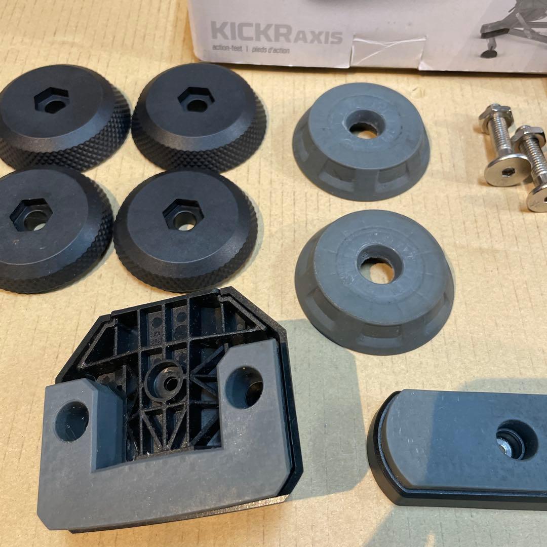 wahoo KICKR V4 スマートバイクトレーナー + AXIS FEET