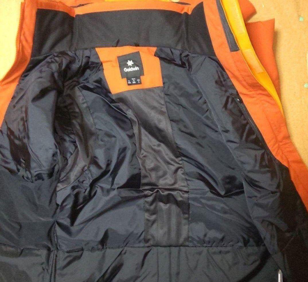 新品タグ付き ゴールドウイン ジャケット Stream Jacket