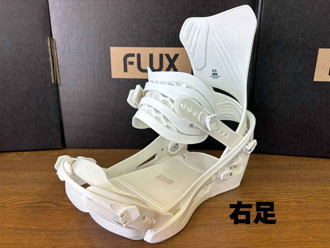 FLUX / DS / WHT / Mサイズ　新品未使用